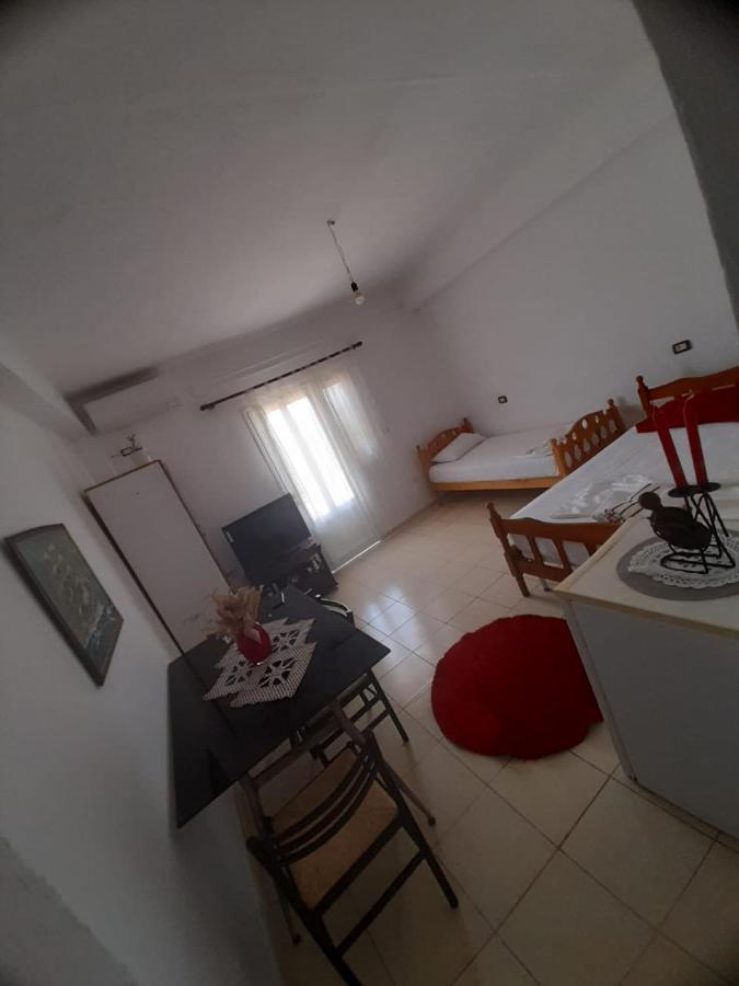Rey Garden Villa Vlorë 外观 照片